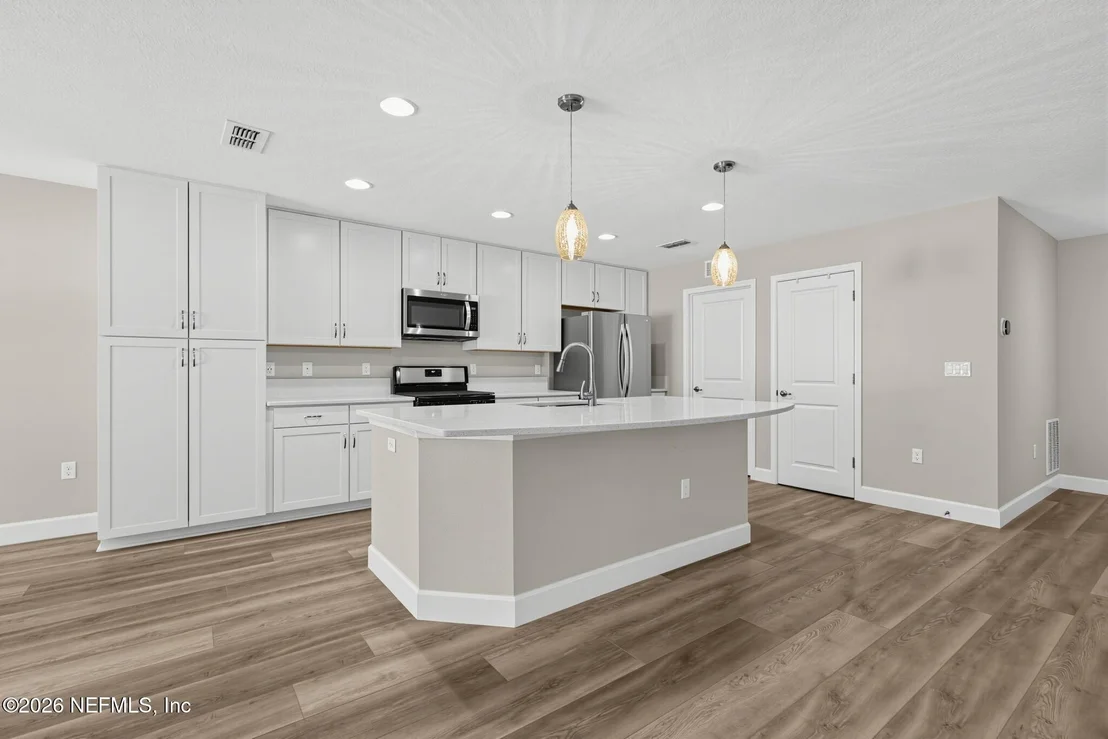 Photo of 331 MEADOW RIDGE Drive