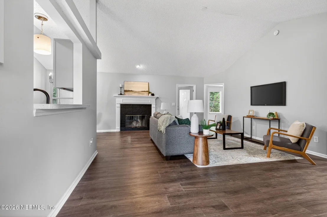 Photo of 8319 SPRINGTREE Road