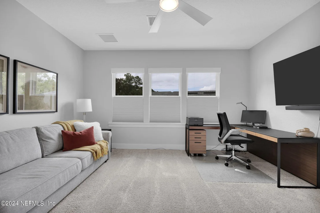 Photo of 9891 FILAMENT Boulevard