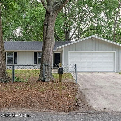 Photo of 7951 PASCHAL Street