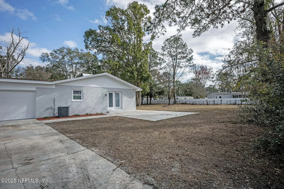 Photo of 10377 GRAYSON Street