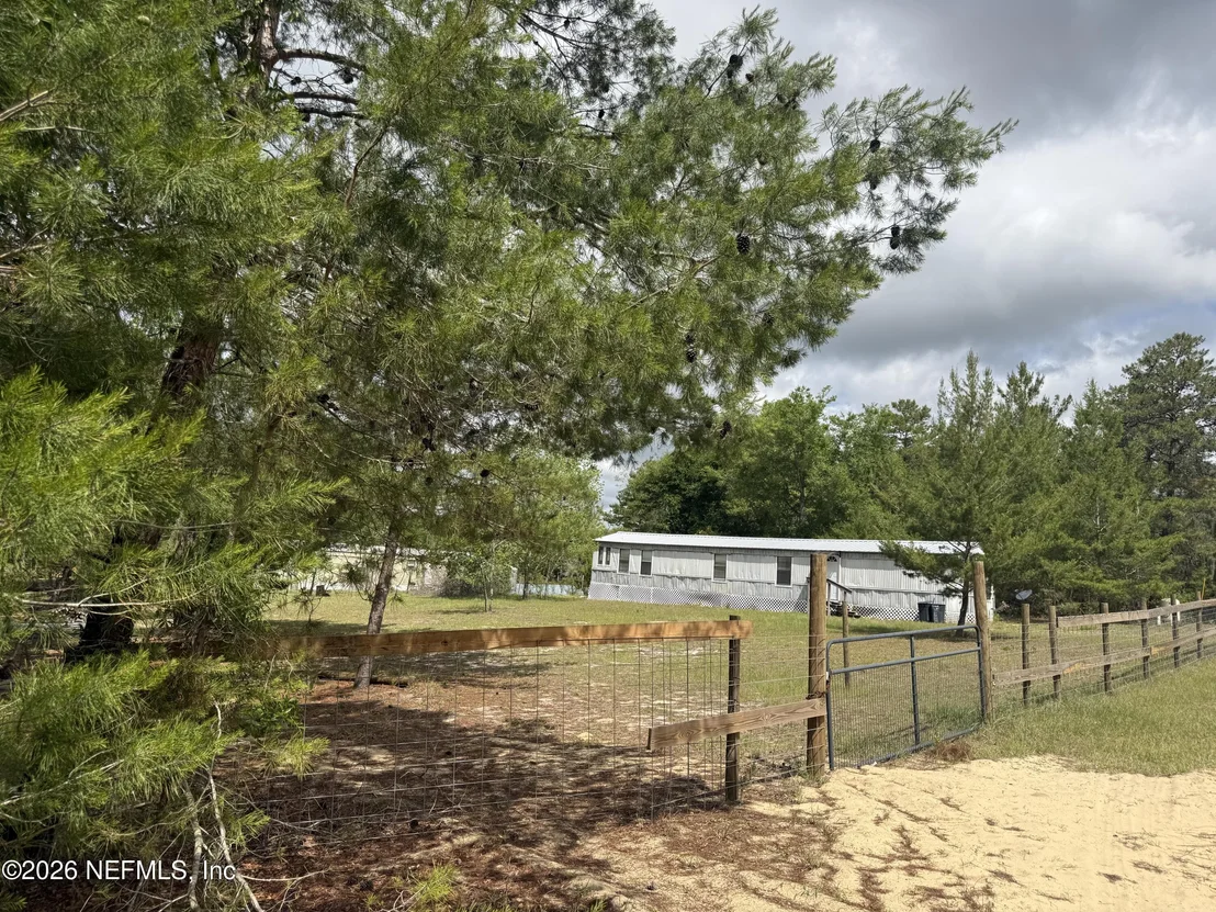 Photo of 509 JANET Avenue