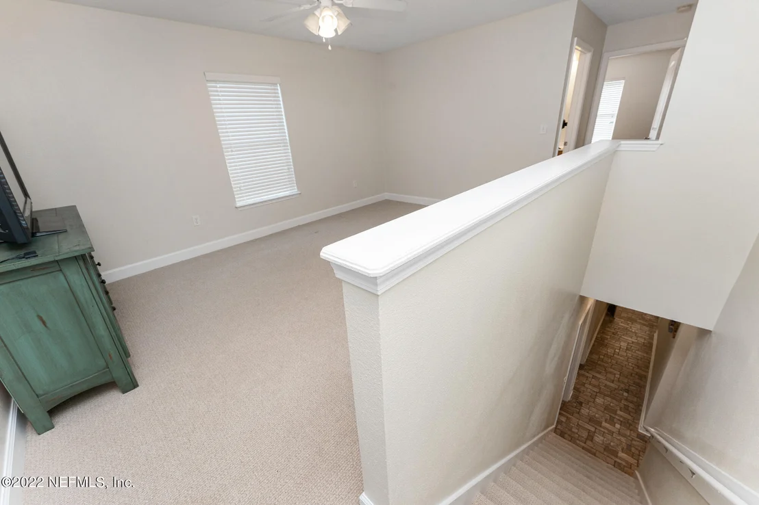 Photo of 120 N ATHERLEY Road
