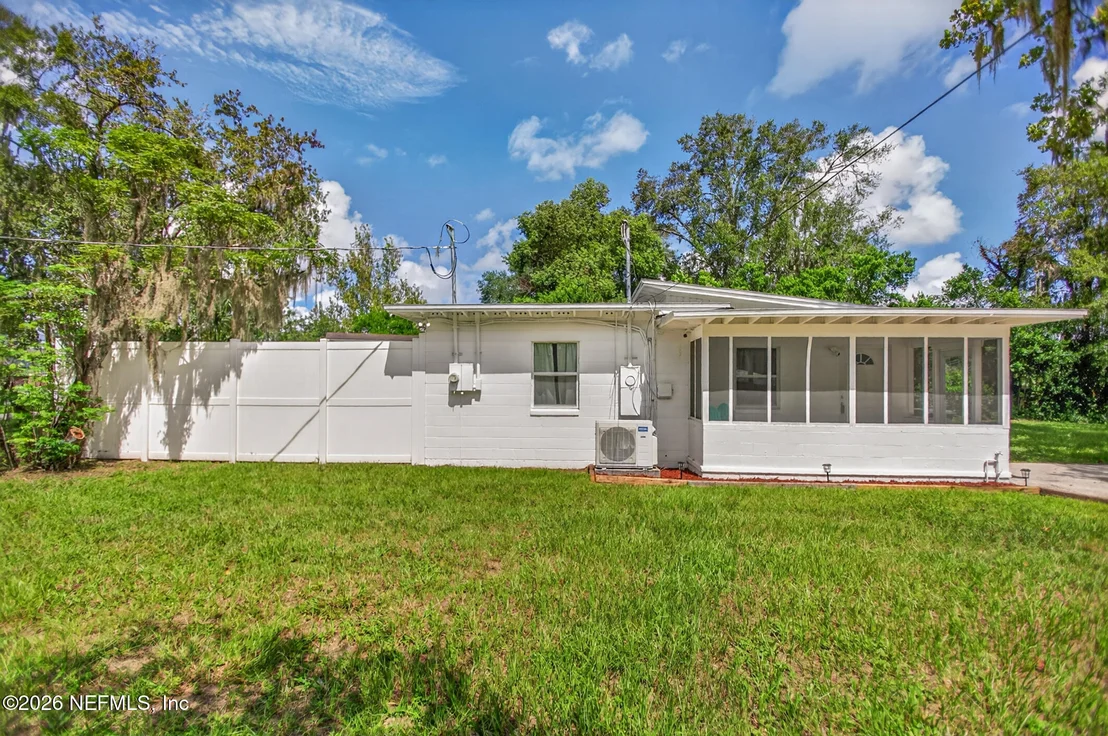 Photo of 4186 RUBY Drive E