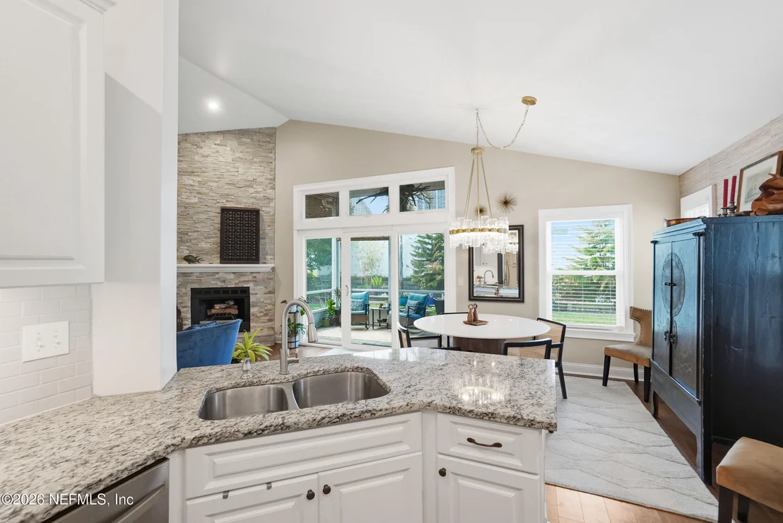 Photo of 276 BRIGHTON Court