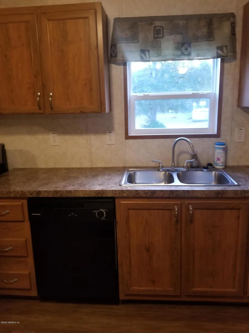 Photo of 2315 TYRONE Road