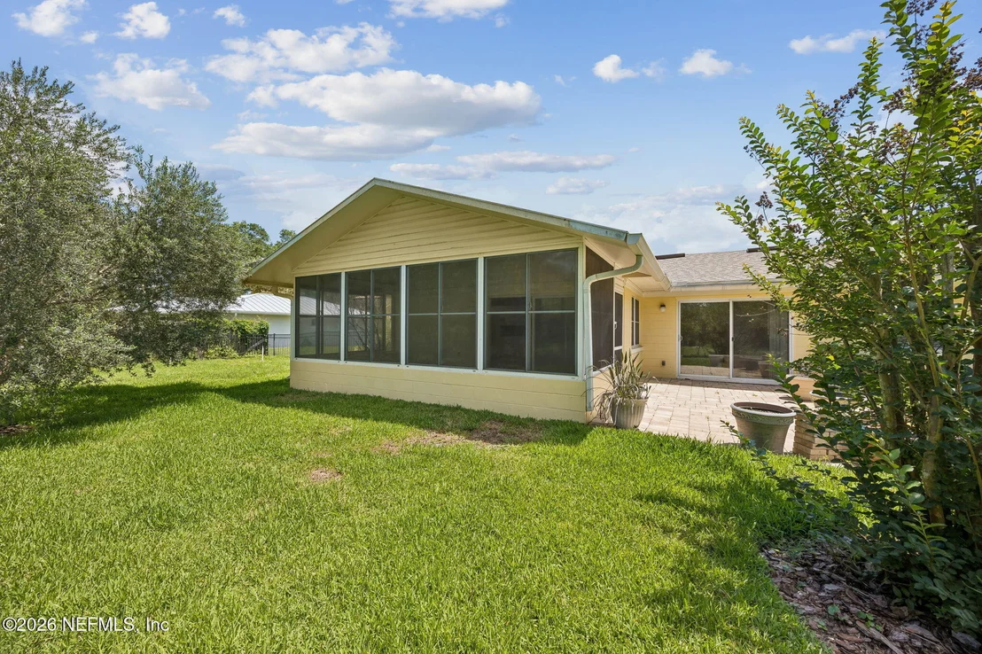 Photo of 995 ALCALA Drive