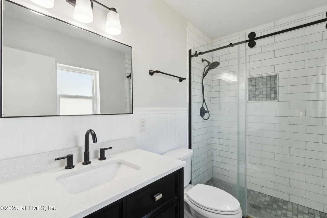 Photo of 234 HAWTHORNE Road