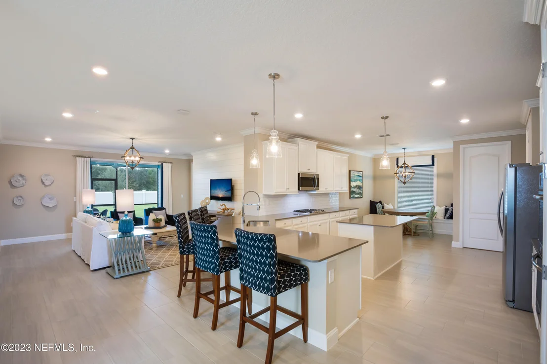Photo of 504 OAKLAWN Court