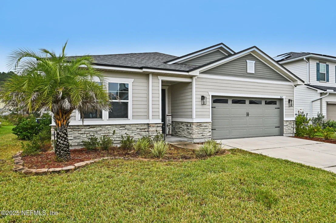 Photo of 1847 AMBERLY Drive