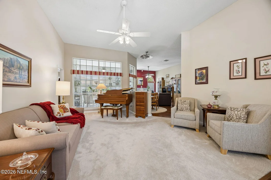 Photo of 3941 DANFORTH Drive W