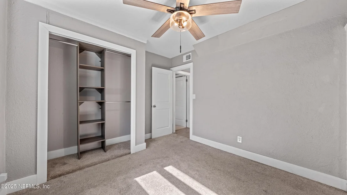 Photo of 1425 DOMAS Drive