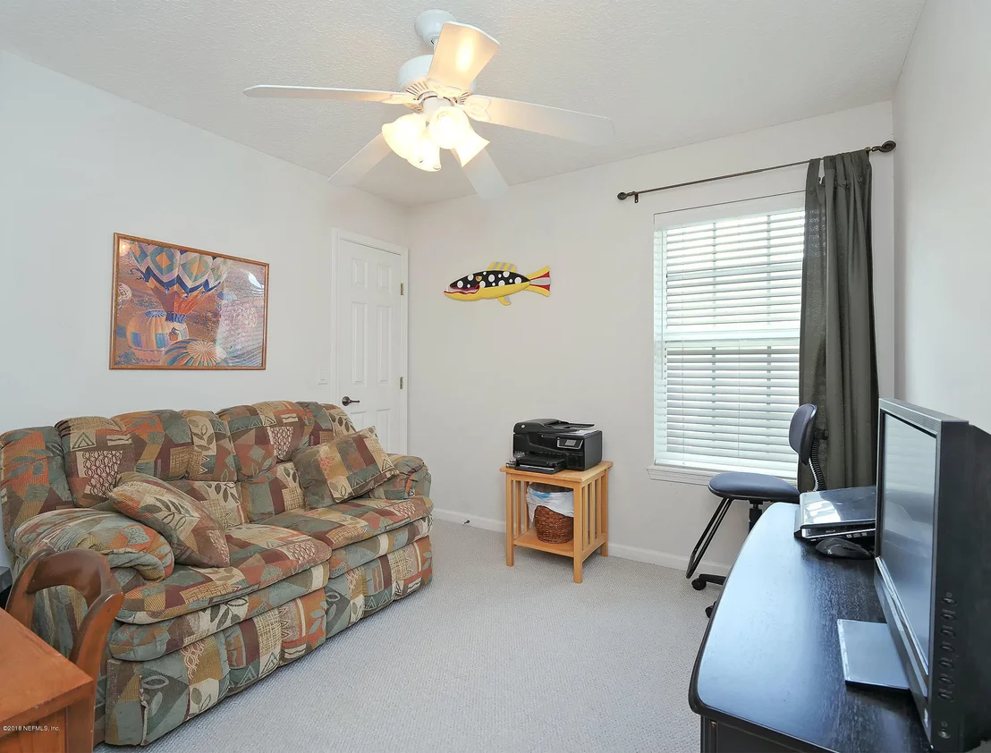 Photo of 1480 LAUREL Way