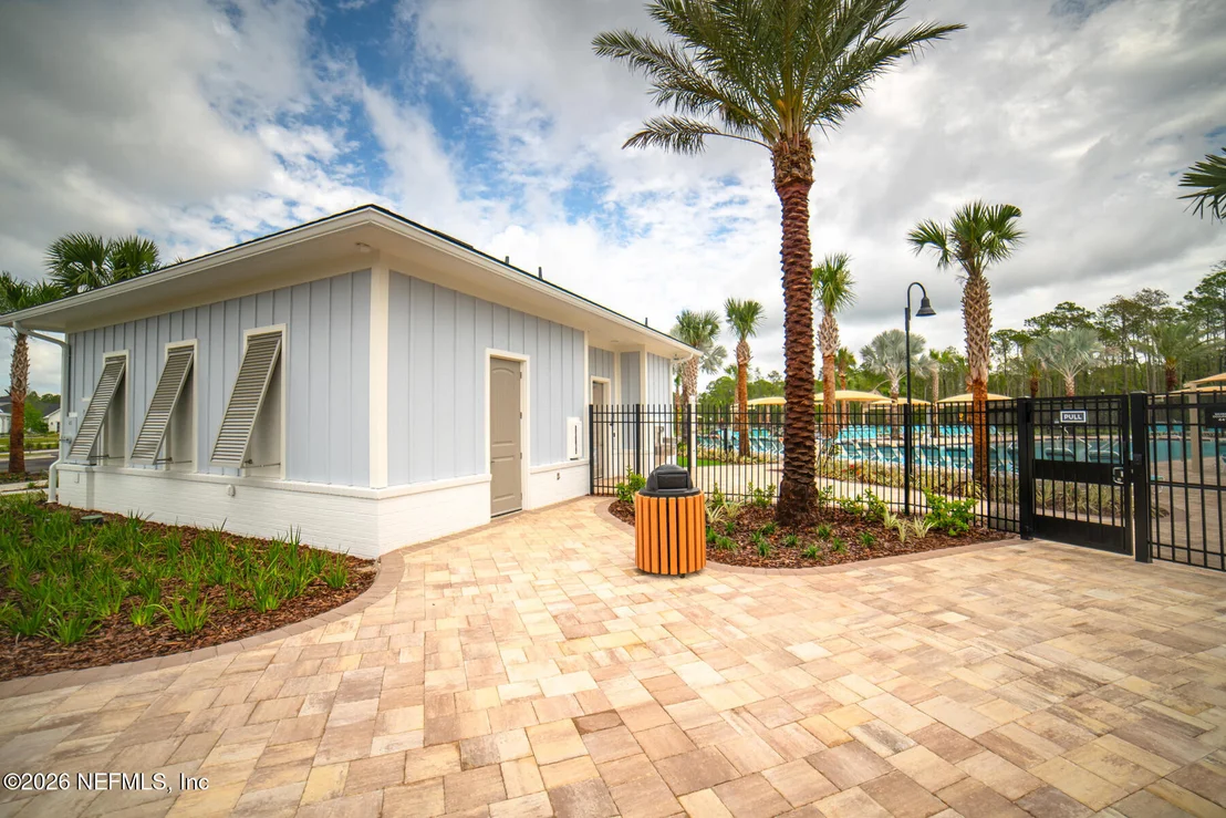 Photo of 122 SEAMARK Drive