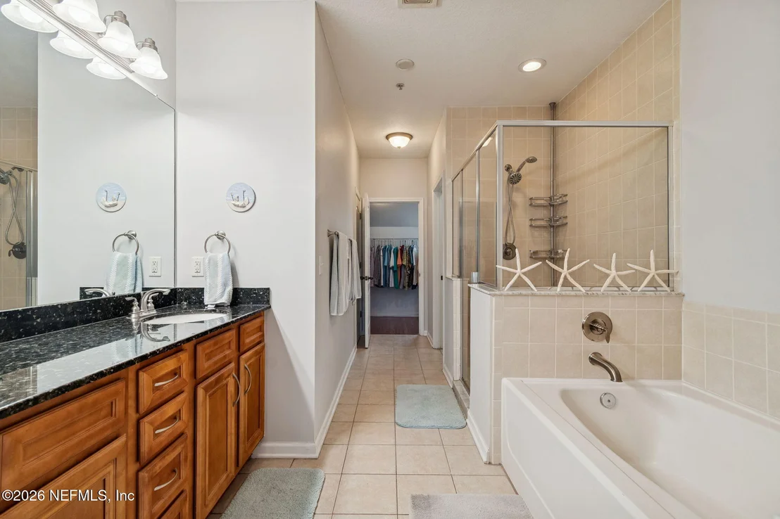 Photo of Unit 1005 at 175 BAYBERRY Circle