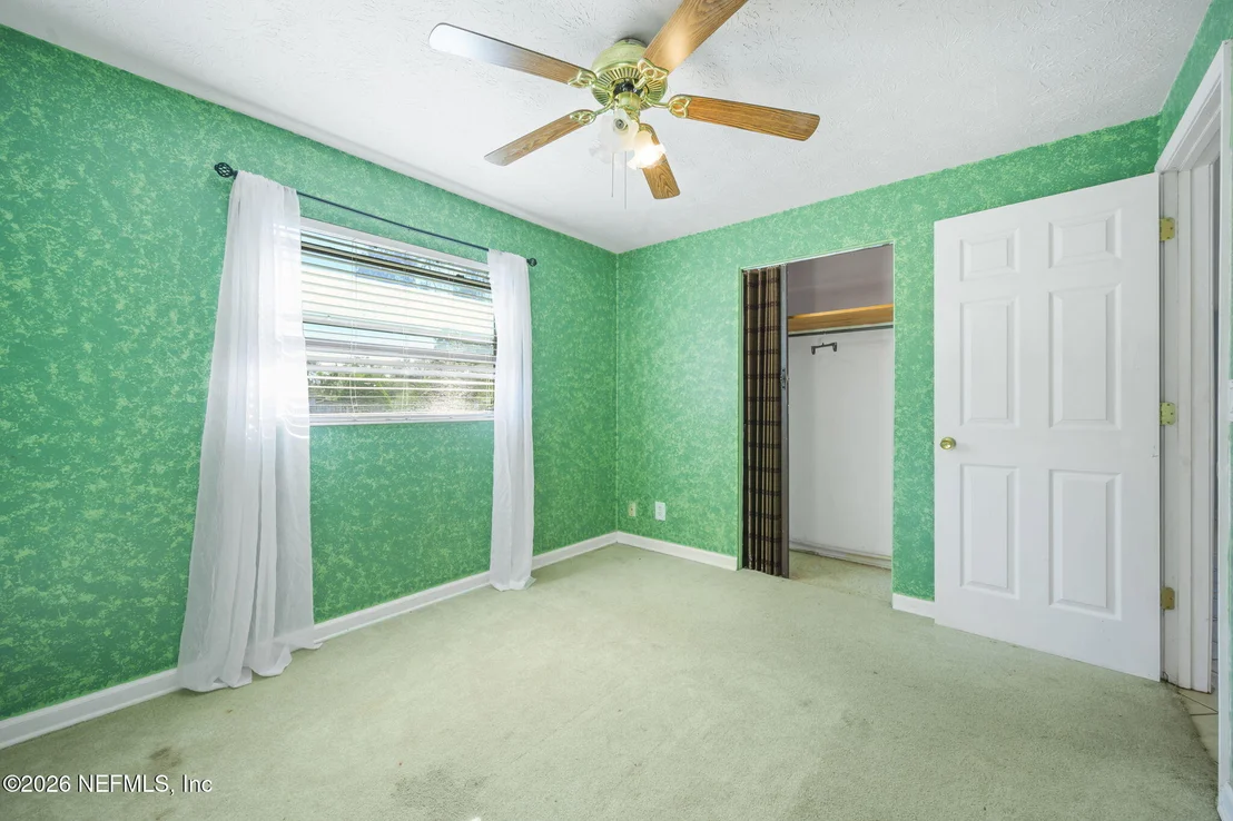 Photo of 431 VALDERIA Drive