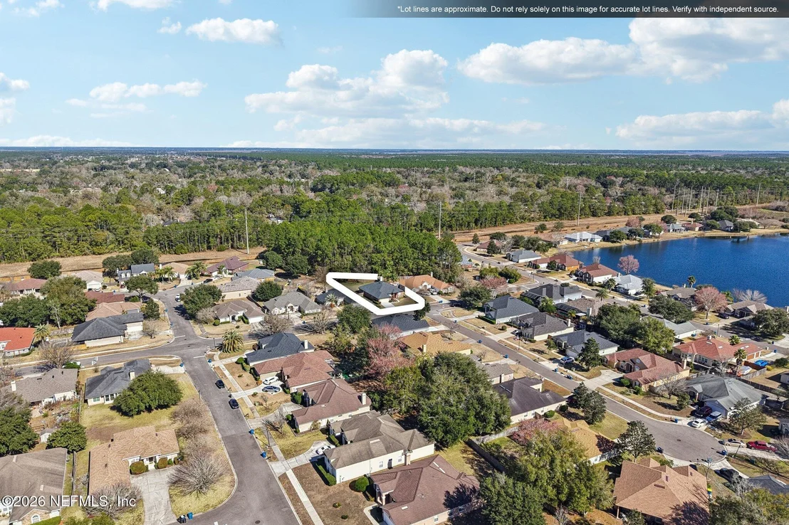 Photo of 145 LAKE RUN Boulevard