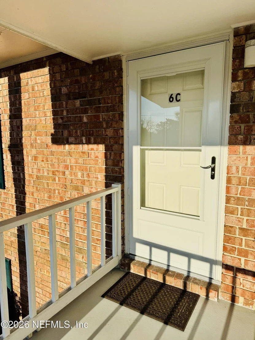 Photo of Unit 6C at 22 COMARES Avenue