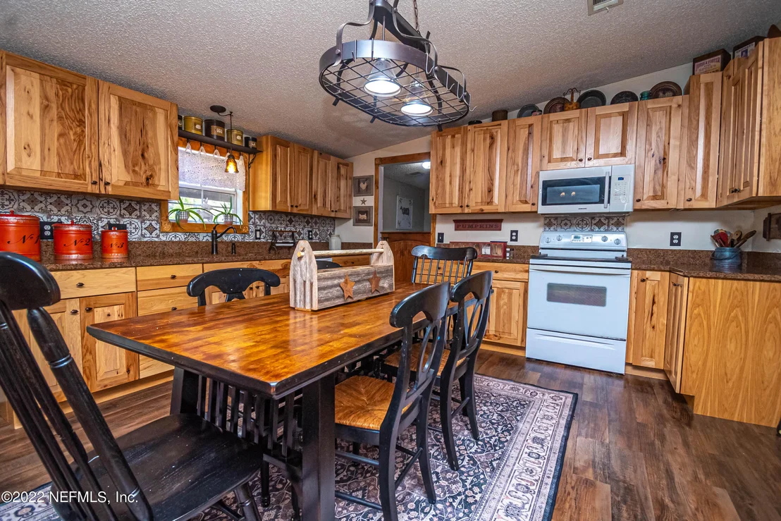 Photo of 11317 CR 122