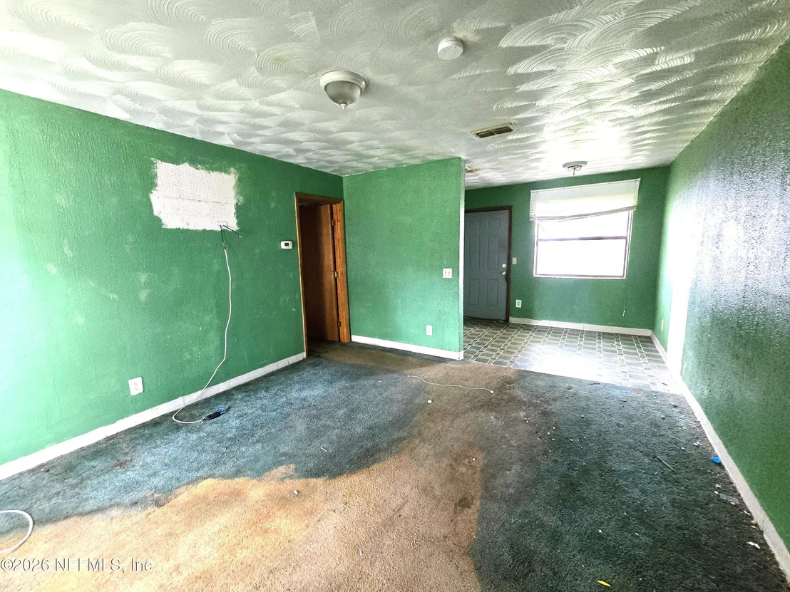 Photo of 8925 DEVONSHIRE Boulevard