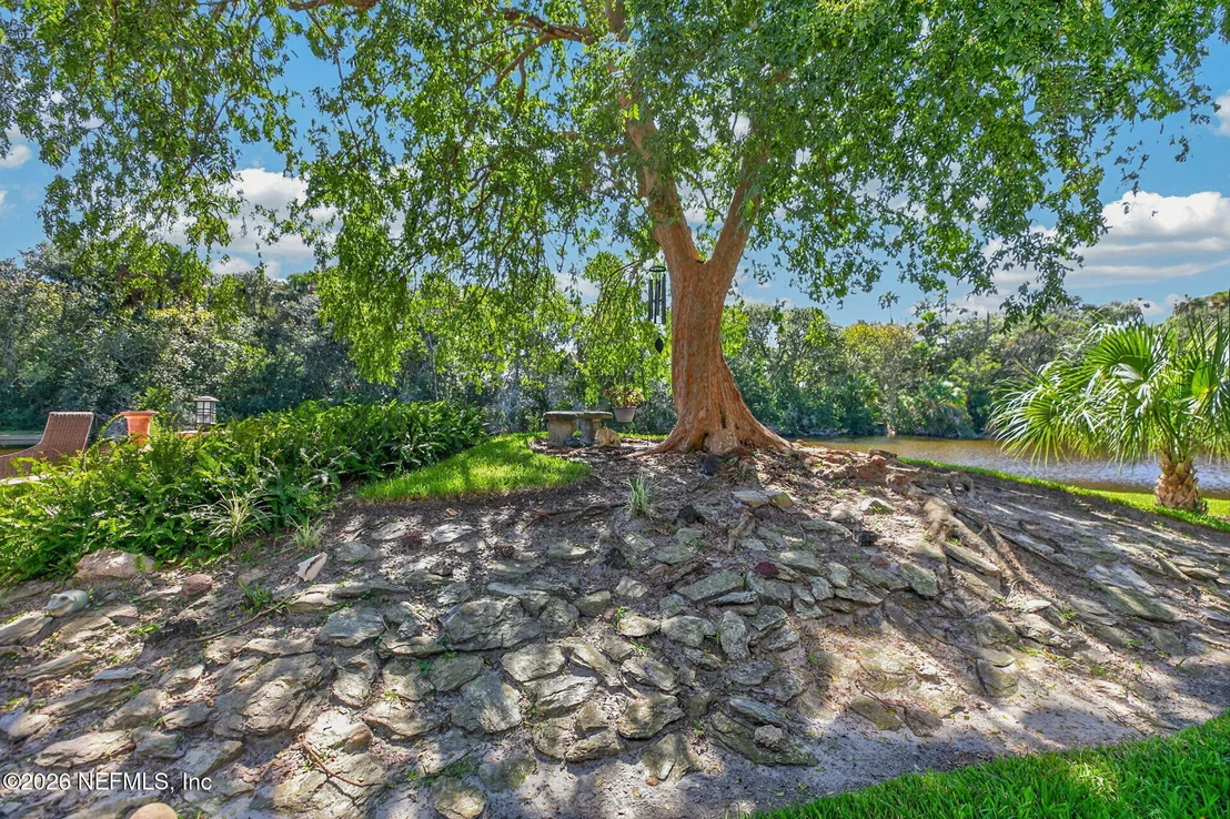 Photo of 2206 LAUGHING GULL Circle