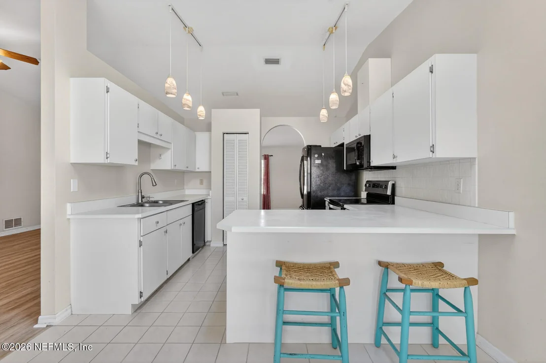 Photo of 153 WELLSTONE Drive