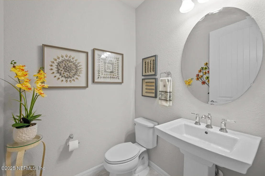 Photo of 10737 TOWN VIEW Drive