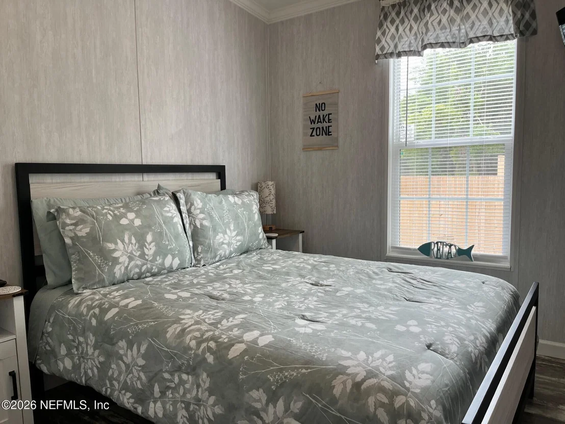 Photo of 111 WATEROAK Road