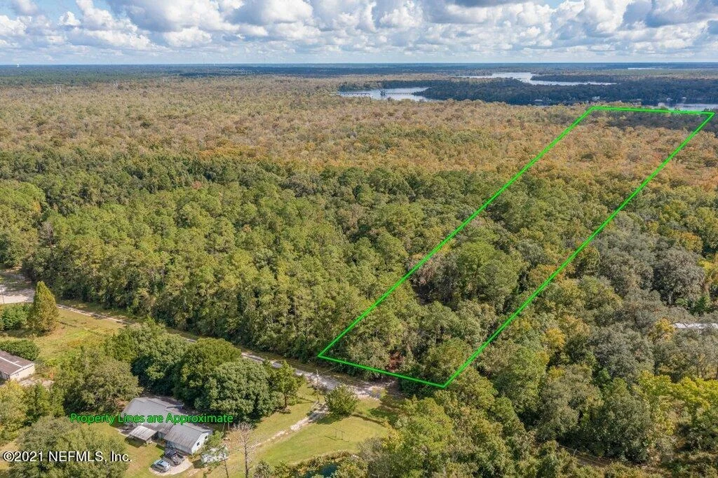 Photo of 157 PINE TREE Road