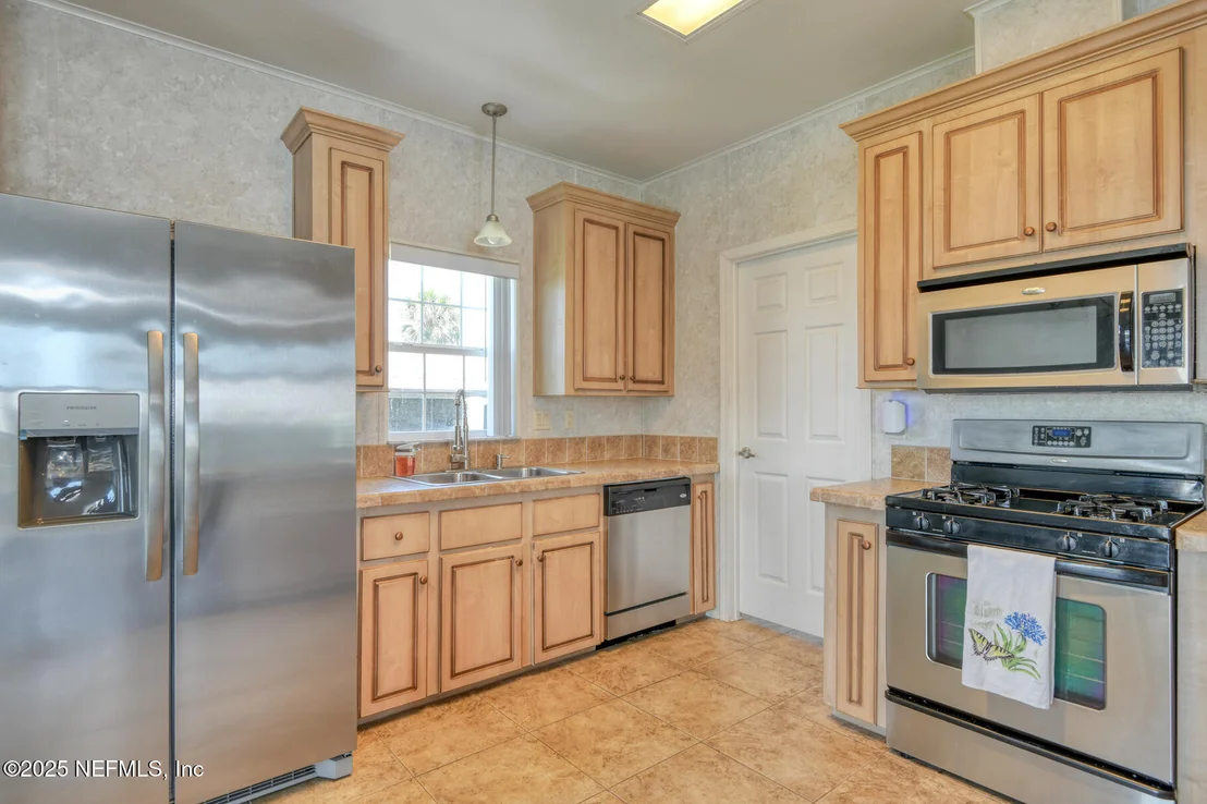 Photo of 156 MOONLITE Drive