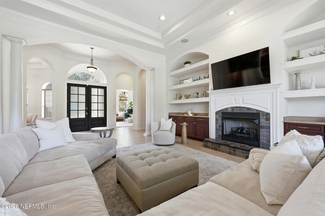 Photo of 4141 EAGLE LANDING Parkway