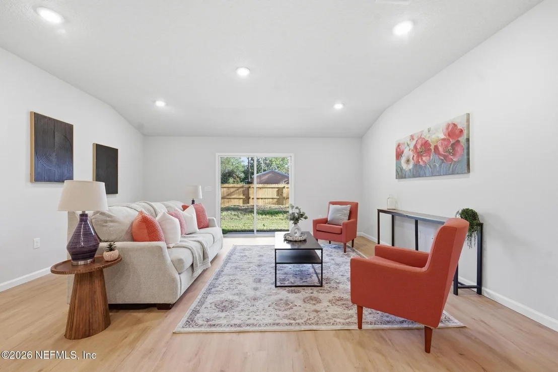 Photo of 7958 HAMMOND Boulevard