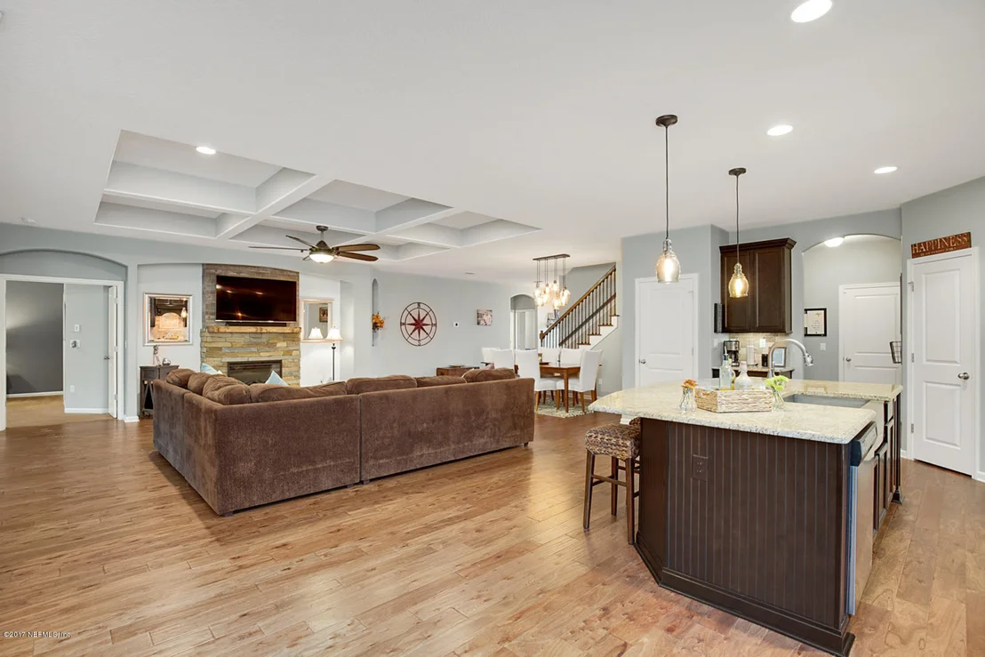Photo of 228 ELLSWORTH Circle