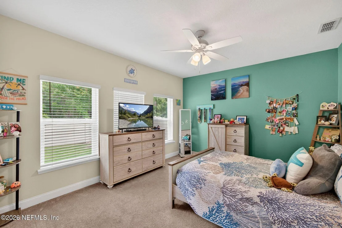 Photo of 604 WILLOW LAKE Drive