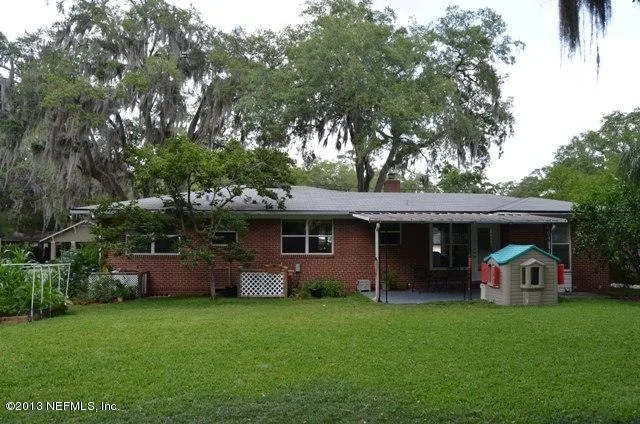 Photo of 2940 APACHE