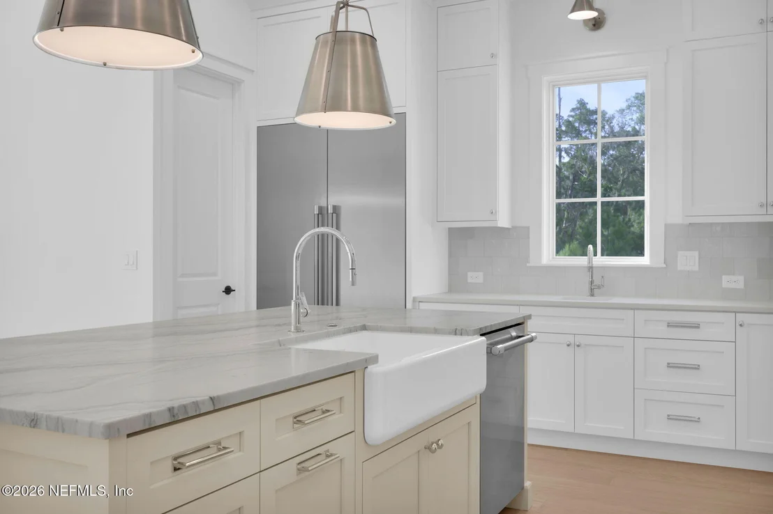 Photo of 605 SHELL RIDGE Lane