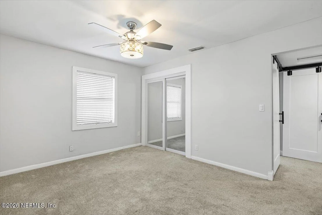 Photo of 9268 HIPPS Road