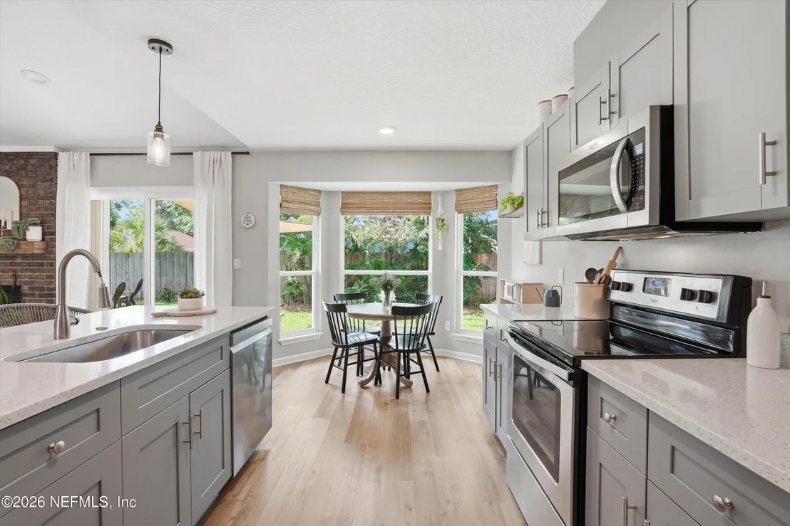 Photo of 470 KEVIN Drive