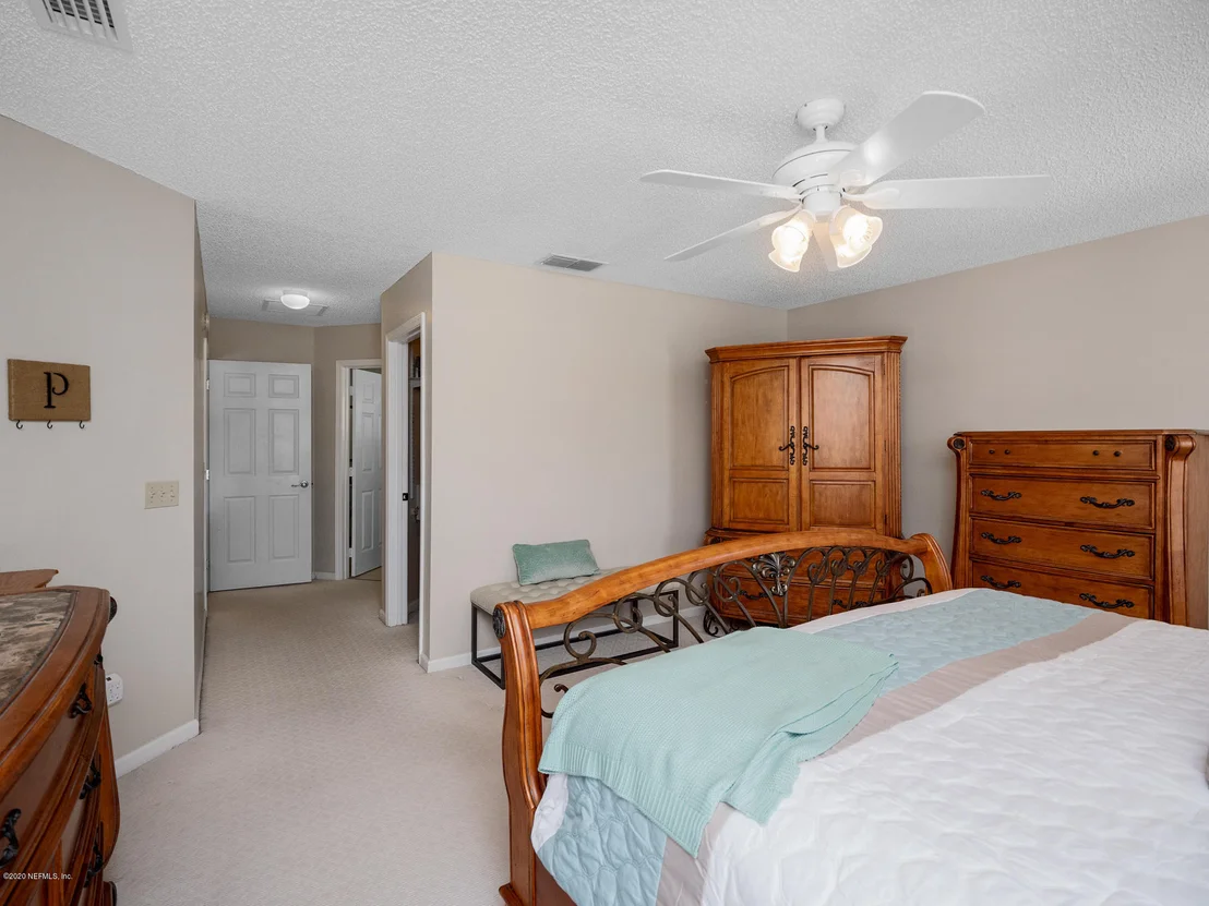 Photo of 3927 DANFORTH Drive W