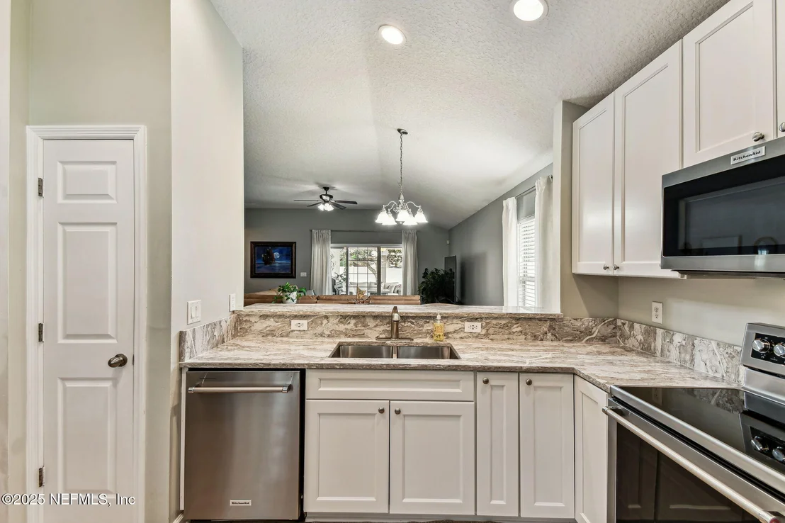 Photo of 129 PINE ARBOR Circle
