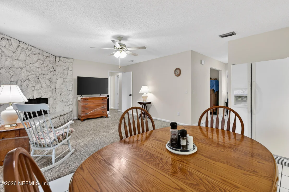Photo of 1411 FOREST Lane