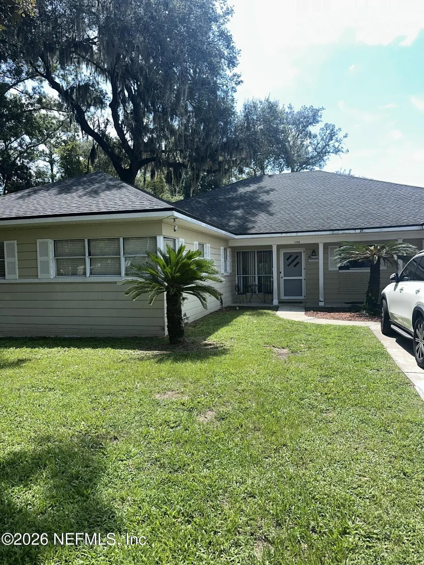 Photo of 1290 OVINGTON Road