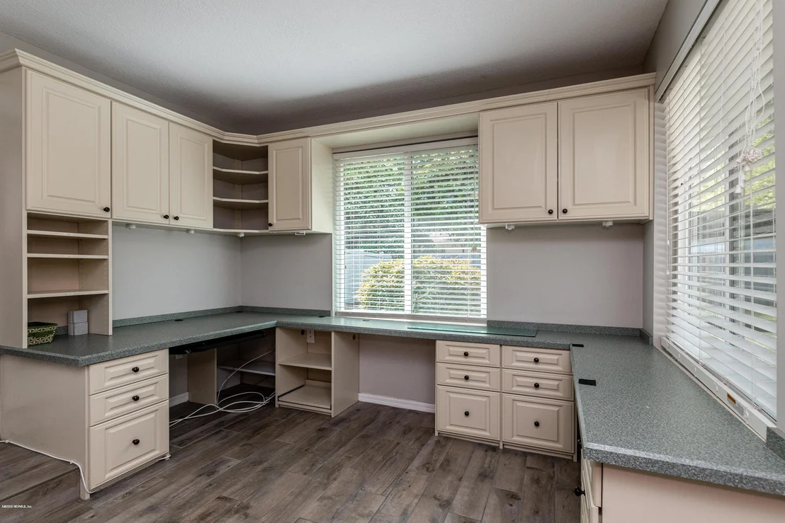 Photo of 4726 PINEGATE Road