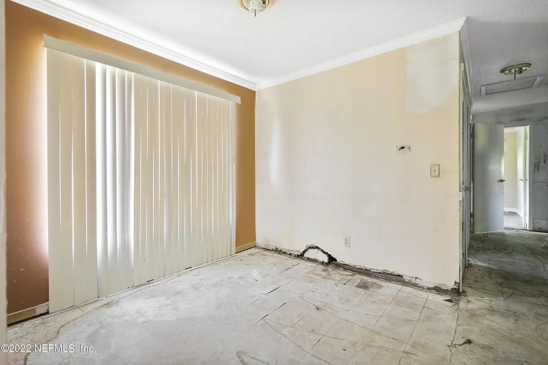 Photo of 8515 BERMUDA Road