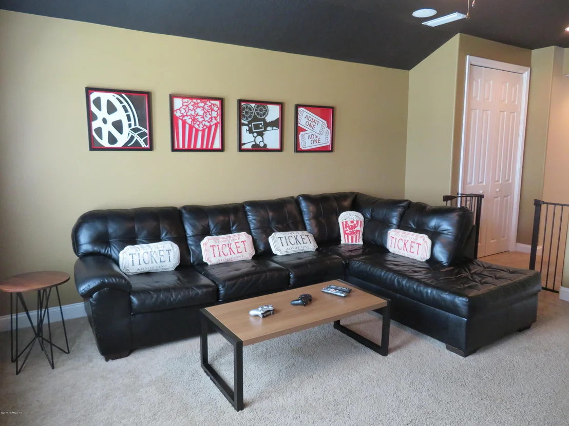 Photo of 106 AVERLEY Way