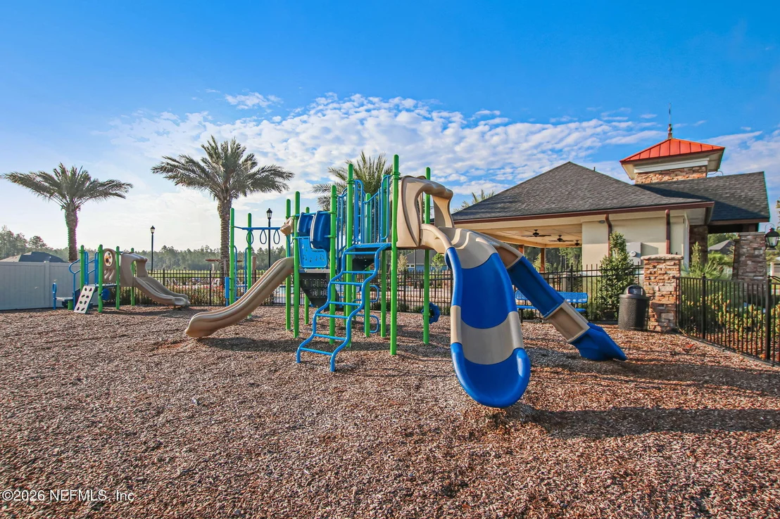 Photo of 588 OXFORD ESTATES Way