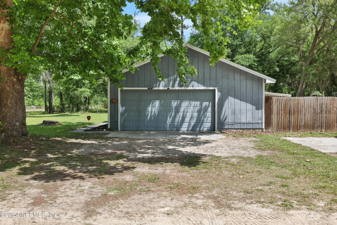 Photo of 803 NORTHFORK Road