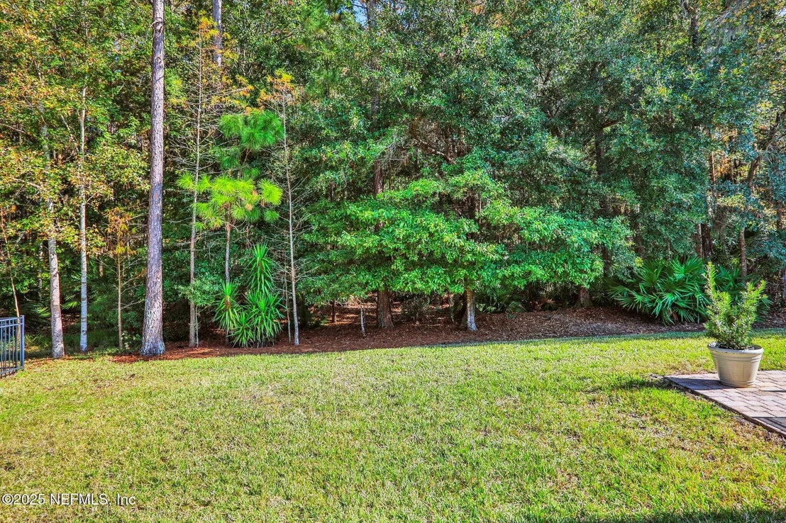 Photo of 1624 SUGAR LOAF Lane