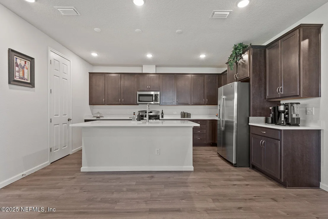 Photo of 64 WINGED ELM Court