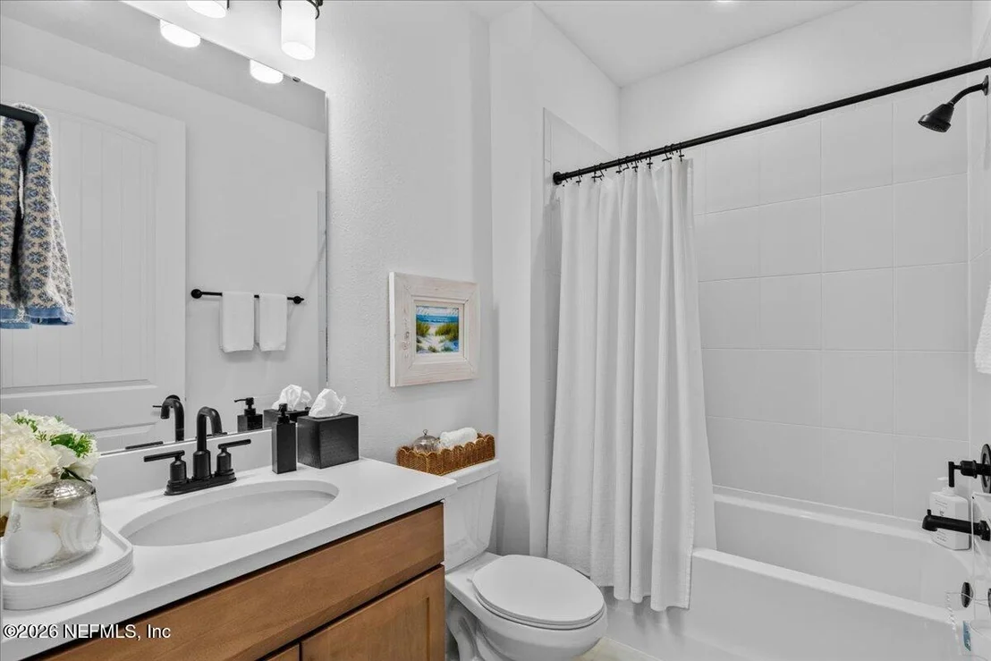 Photo of 10947 TOWN VIEW Drive